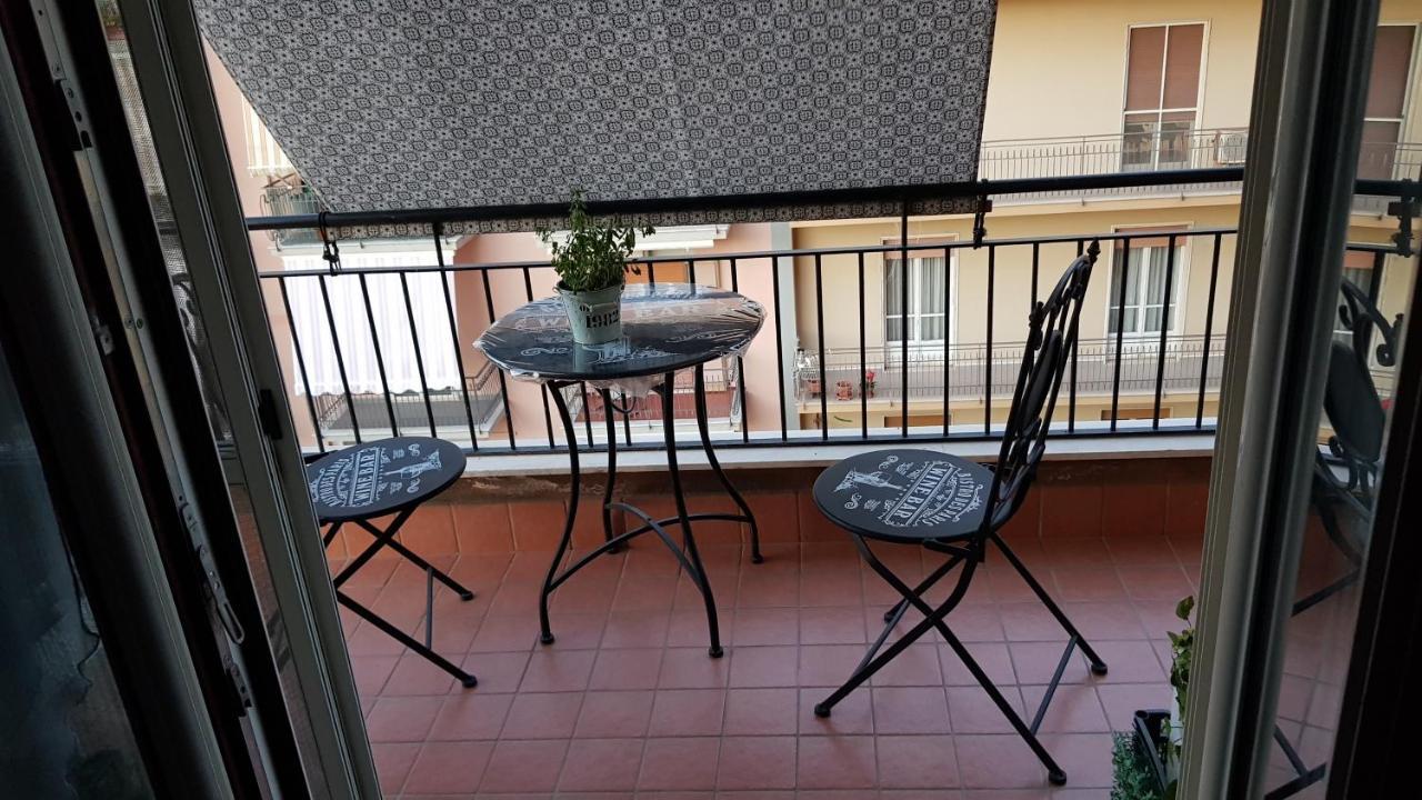 B&B Ammore Кастеламаре ди Стабия Екстериор снимка